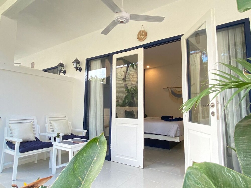 Lovys Gili Air