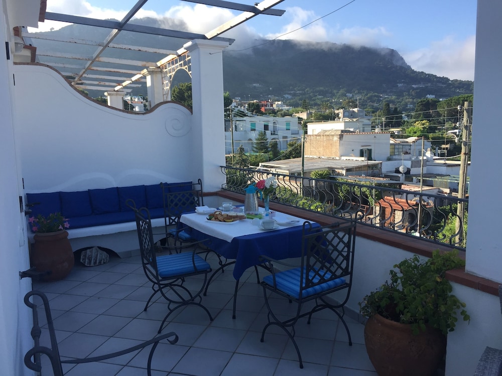 La Ninfa Di Capri photo 4