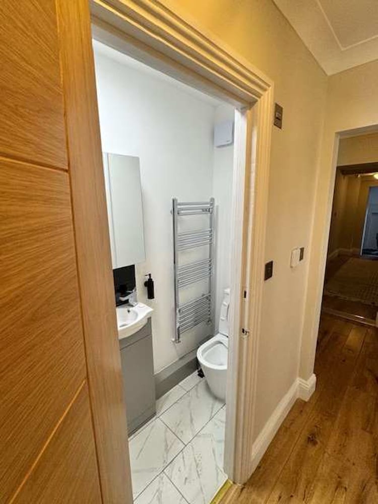 Charming Notting Hill Basement Flat With Garden