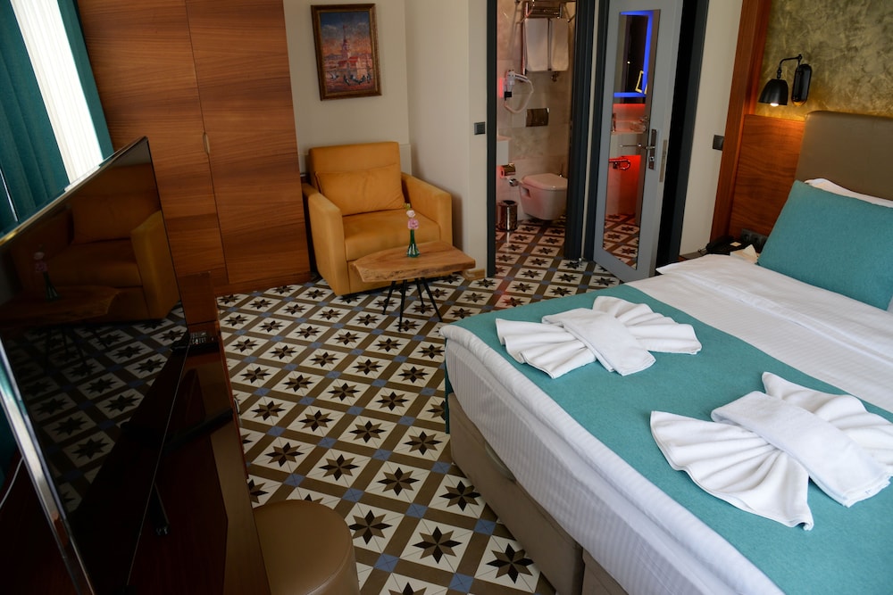 Pera Luna Residence - Özel Sınıf - Image 58