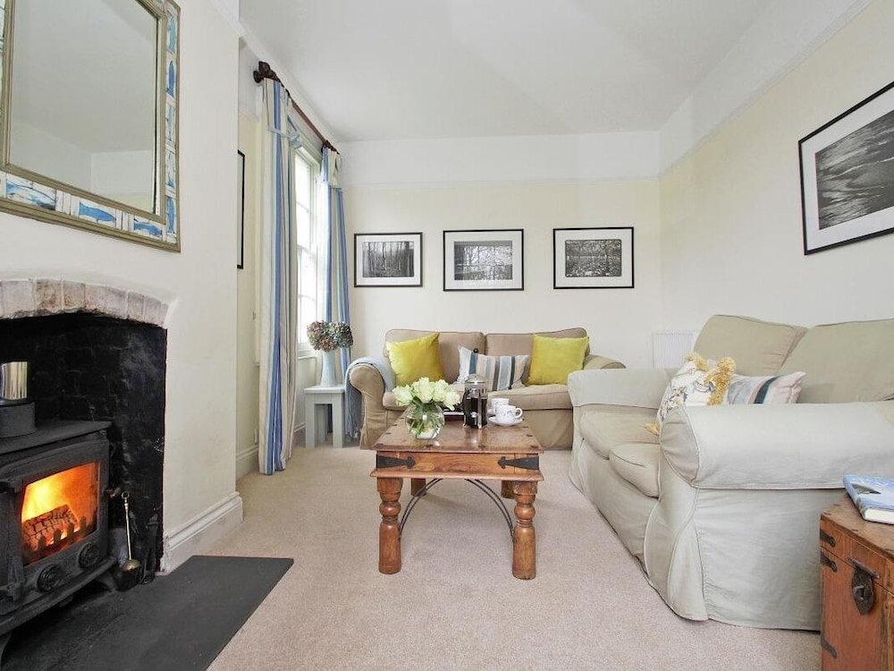 Penwarne Lodge