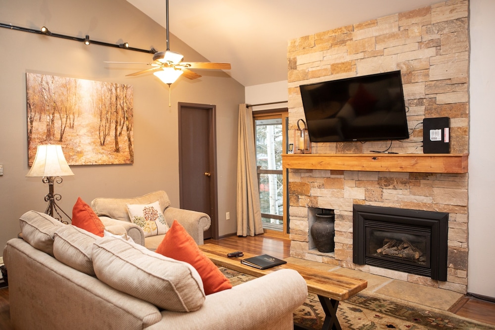 Flying Dutchman, Keystone Ski Resort Gulch & Soda Springs - Keystone Ski Resort CO Condos