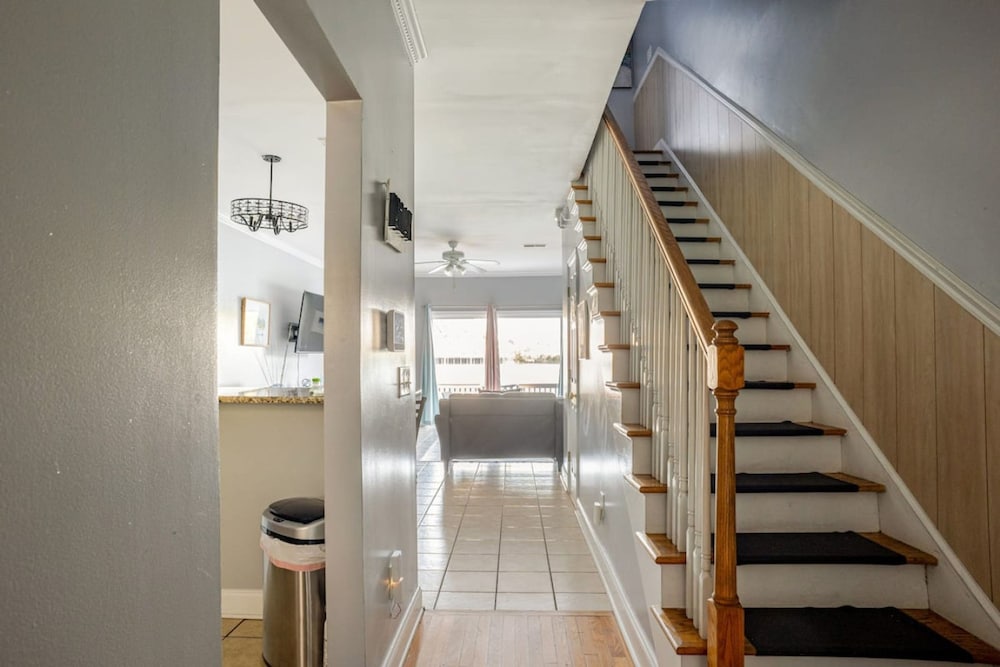 Luxury Charleston Waterfront Getaway