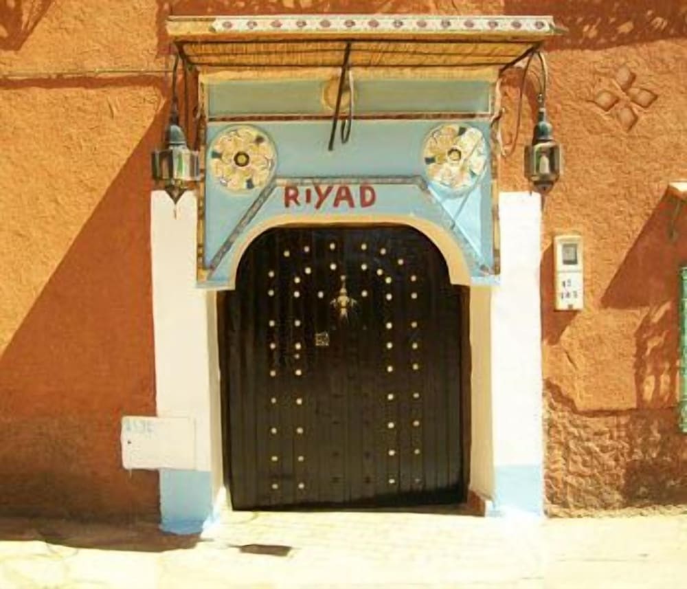 Riyad Des Palmiers Hotel Restau view 5
