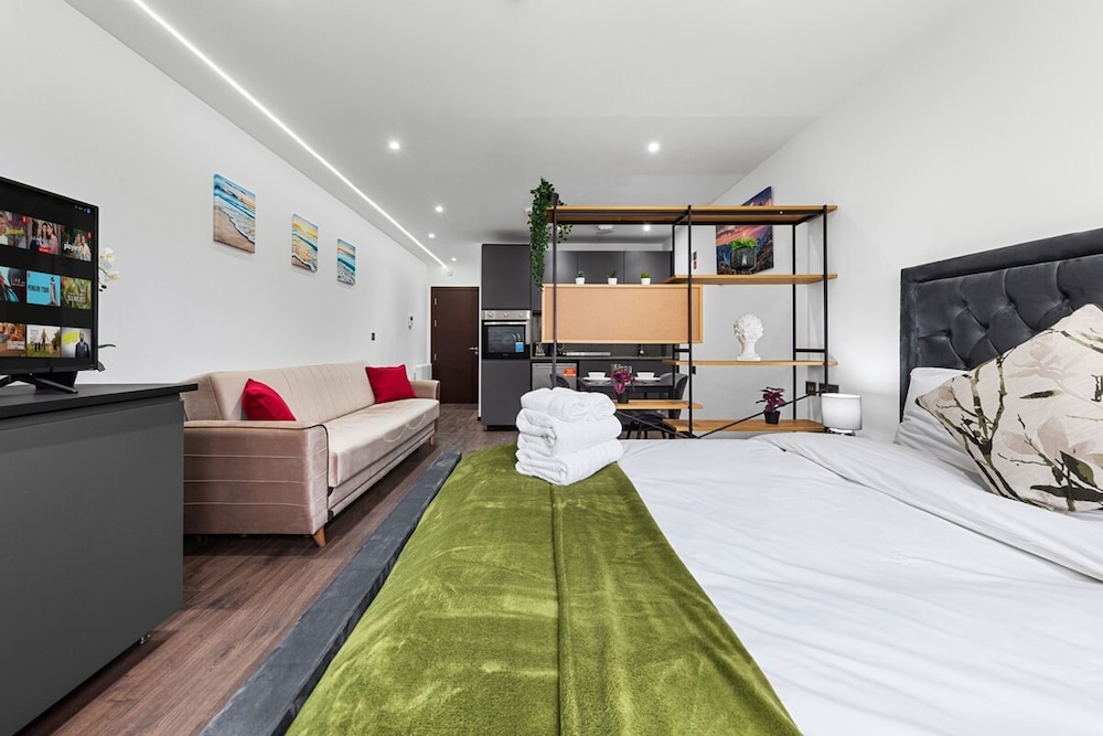 Chic Studio in Golders Green Near Tube Station