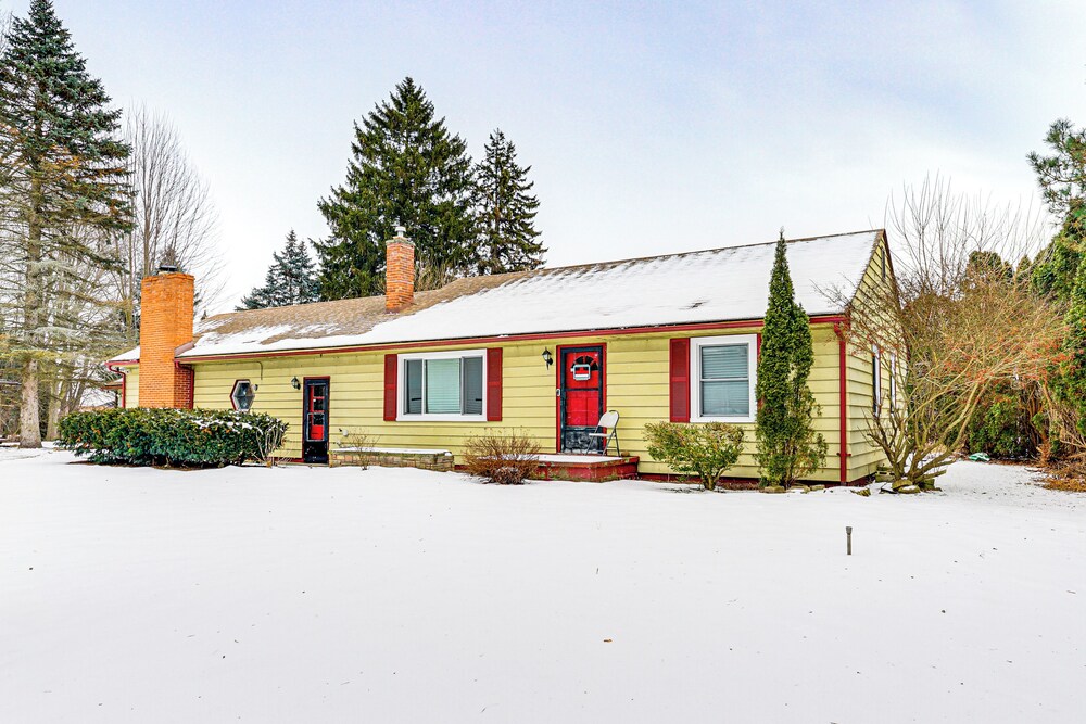 Near Detroit Metro Area: New Baltimore Home!
