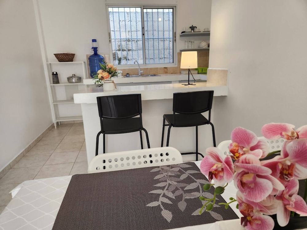 Secure 3-pers Apartment Close to the Beach