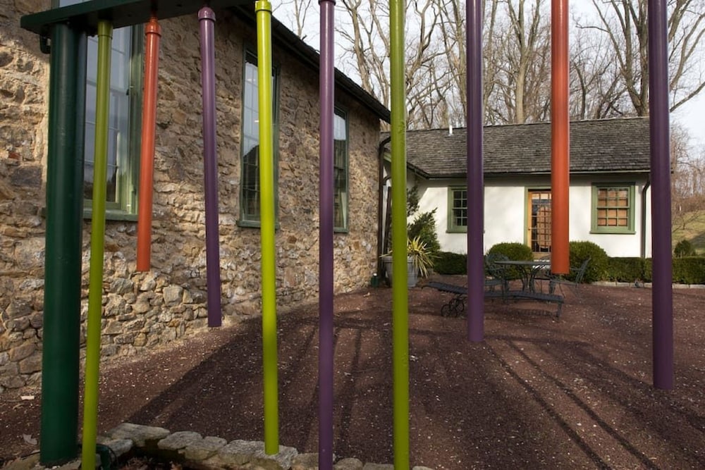 The Buck School Inn