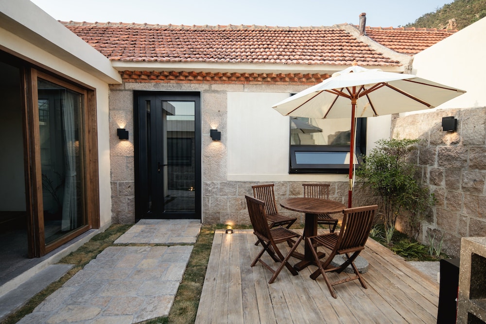 Xianju Laoshan Cultural Theme Homestay