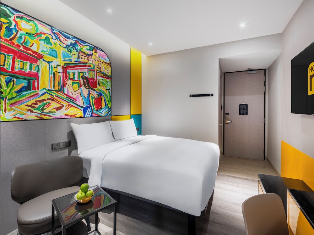 Hotel Mi Rochor 12