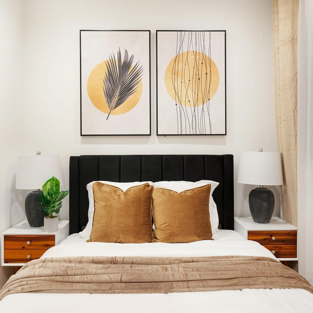 1290-13 Newly Renovated 2 Bedrooms in UES