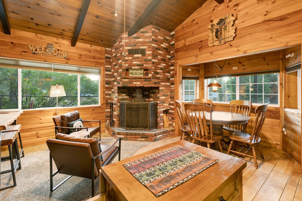 Orchard Family Cabin #2560