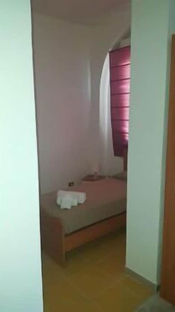 Guesthouse Villa Kaos
