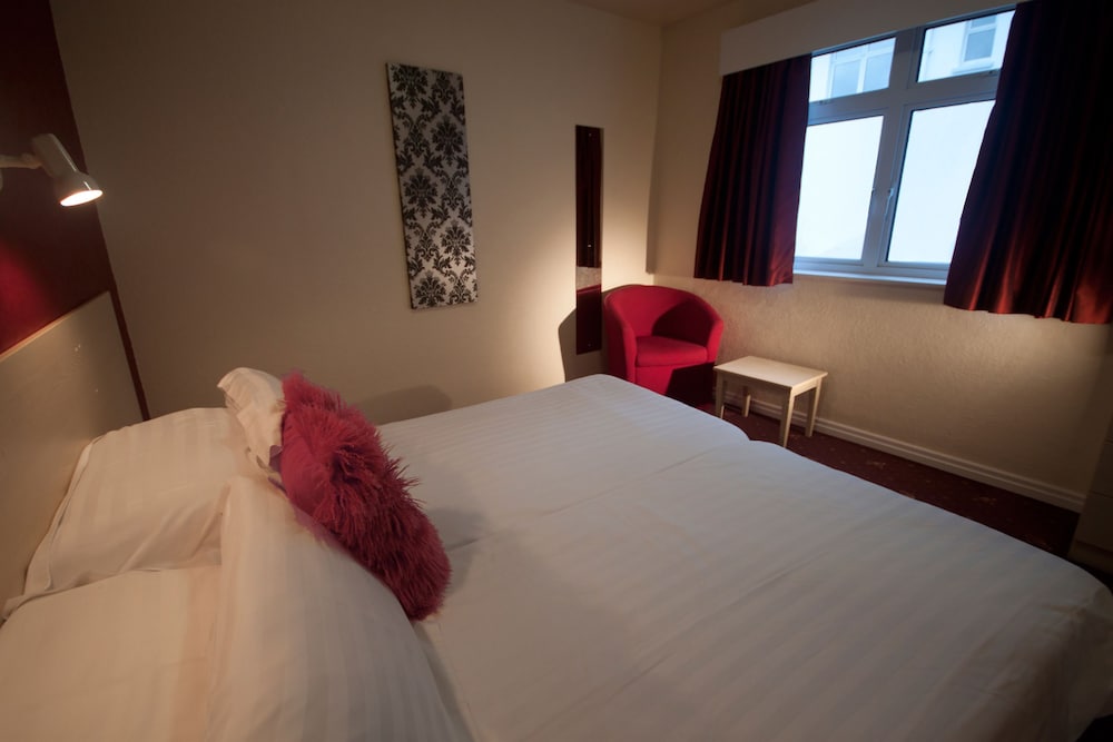 Norfolk Hotel