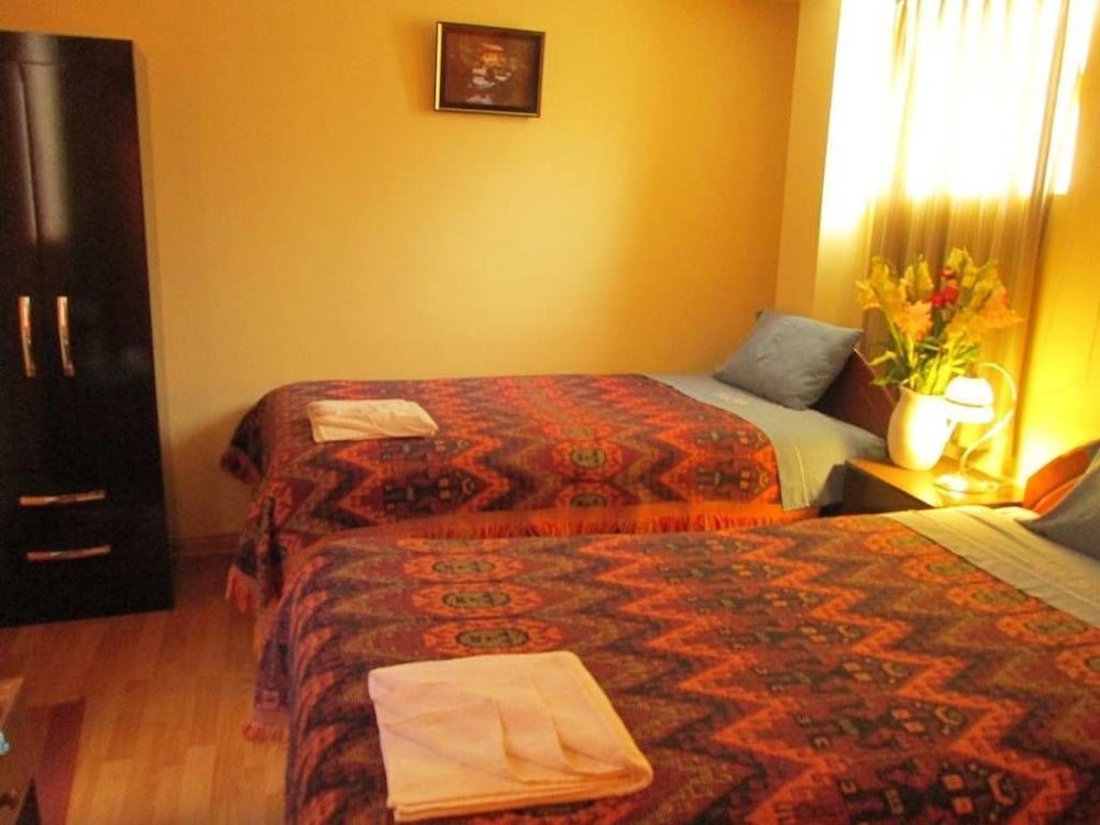 Casa Hospedaje Jhuno