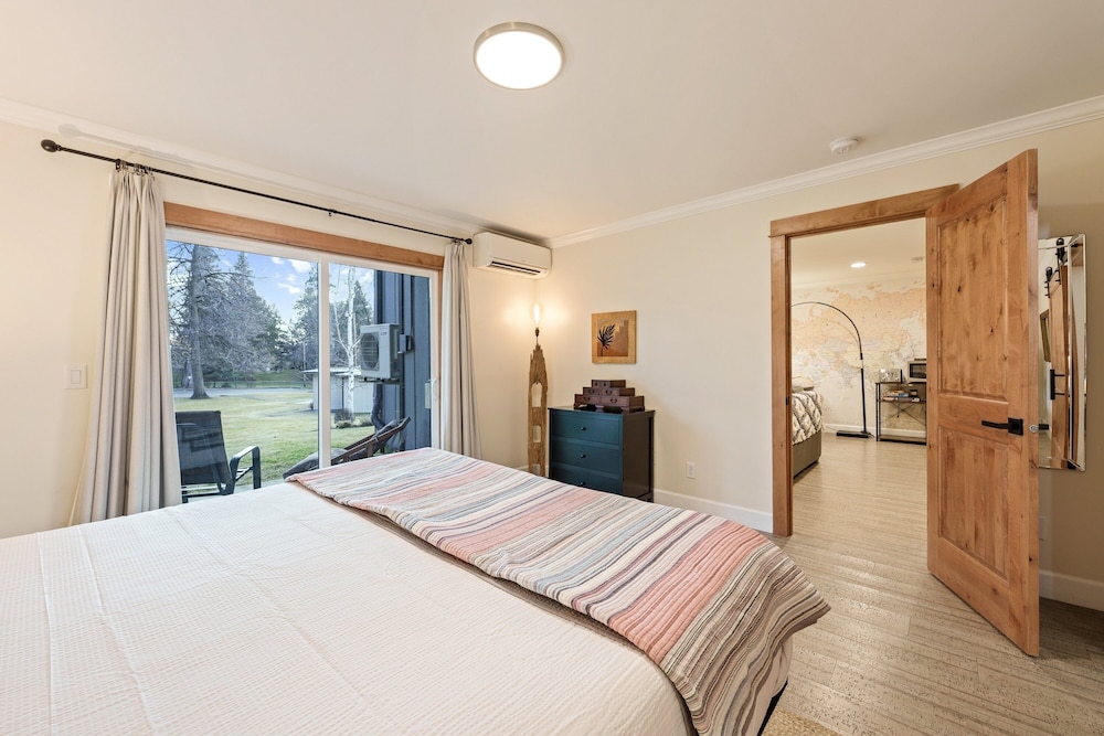 1565 Nw Wall St 128/129 1 Bedroom Condo