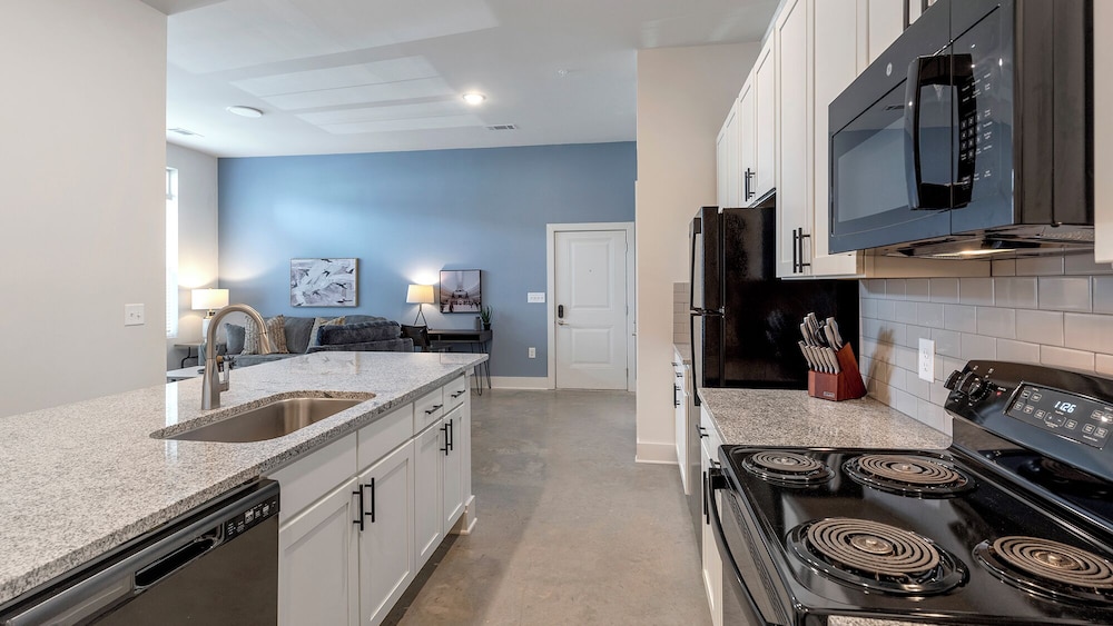 Landing Furnished Apartments - Northwest Charlotte