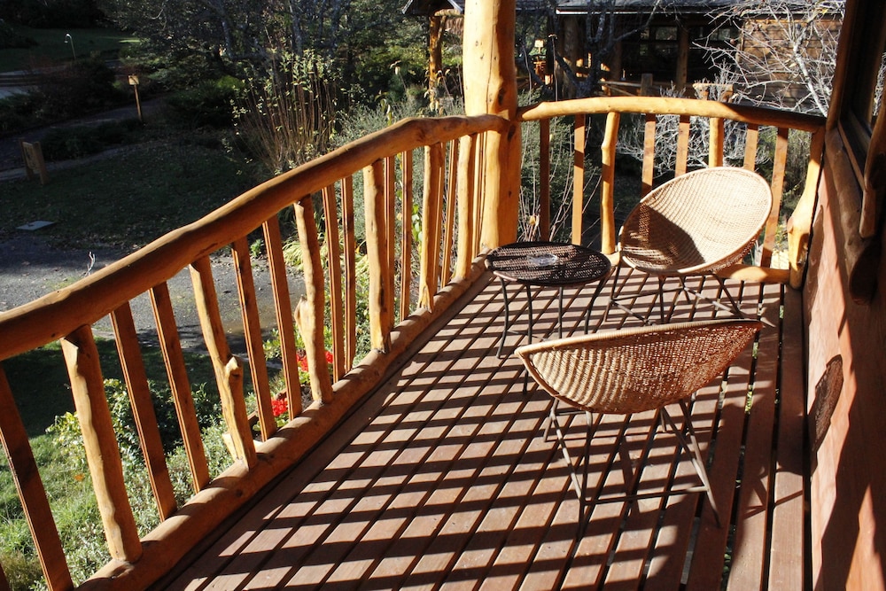 Peumayen Lodge & Termas Boutique