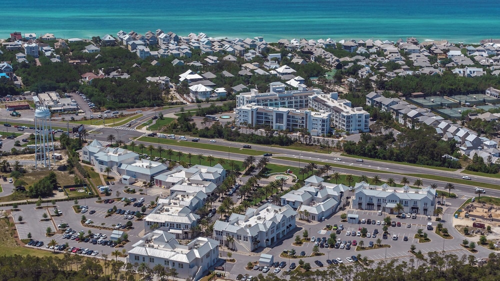 Inlet Beach Retreat With Rooftop Views, 4 Bikes + Free Attraction Tickets!