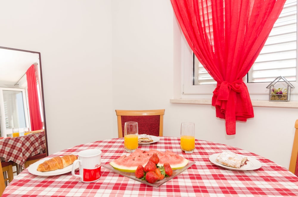 Burum Apartments