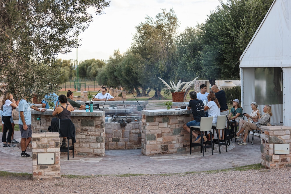 Algodon Wine Estates and Champions Club