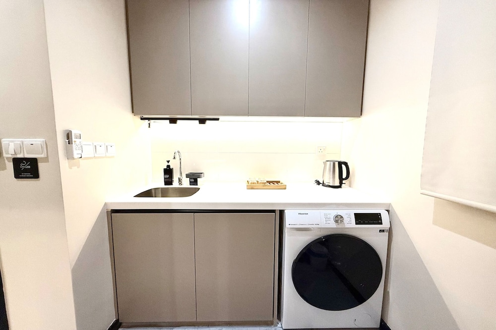 Neu Suites Horizon View Apartments