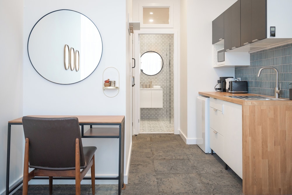 Kozyguru | Chic Studios | Oasis In The Heart Of Darlinghurst