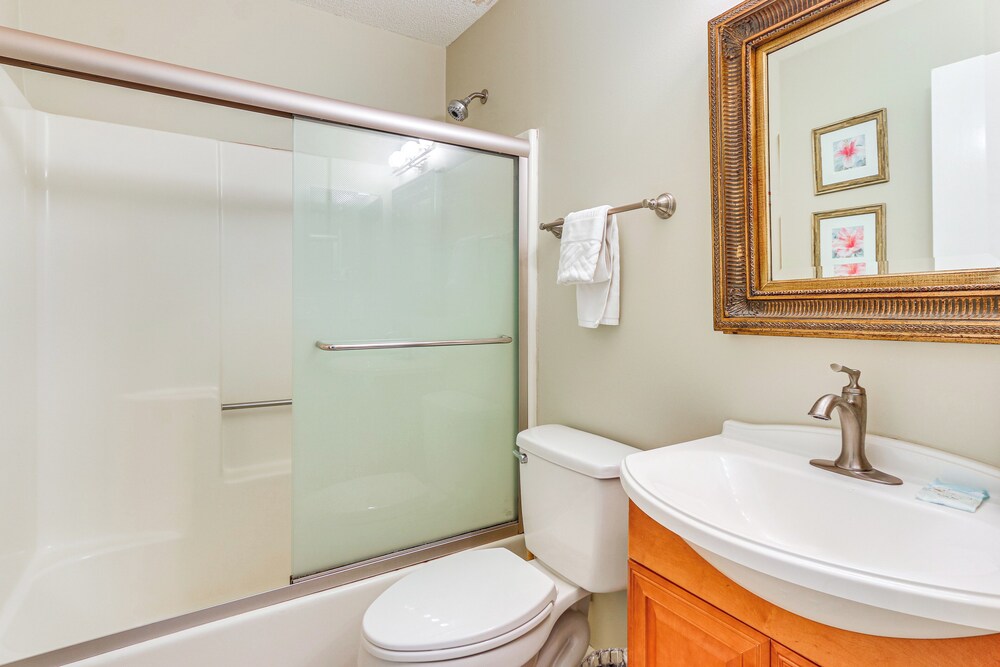 Private Beach Access: Hilton Head Island Condo!