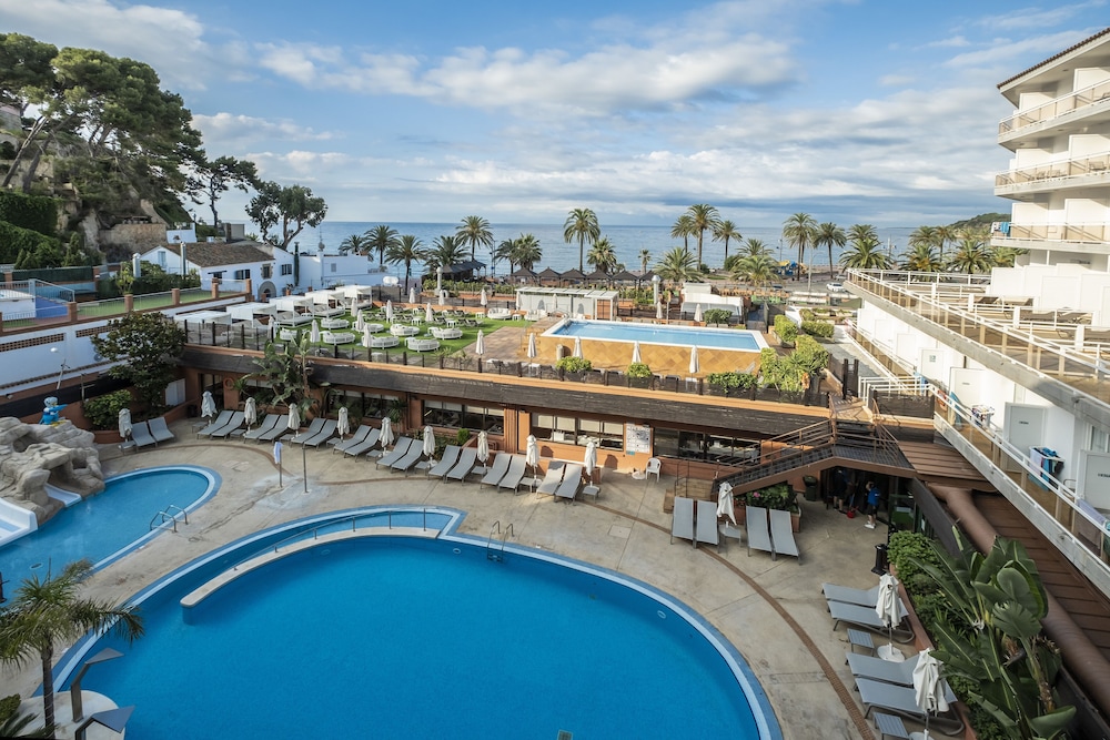 Hotel Rosamar & Spa - Image 1