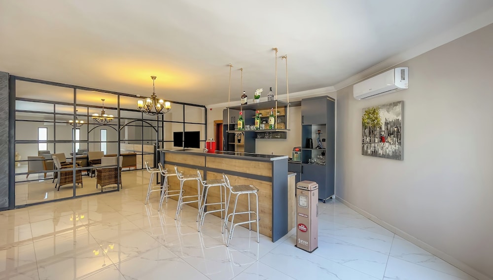 Tangiers Otel - Image 7