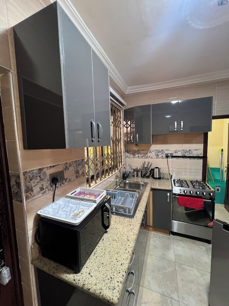 CSL APARTMENTS