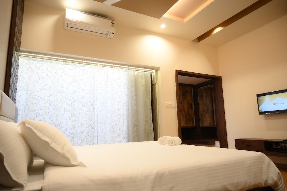 SHETTAR'S KUSUM RESORT