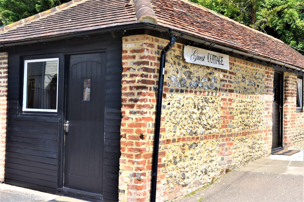 The Chequers Inn