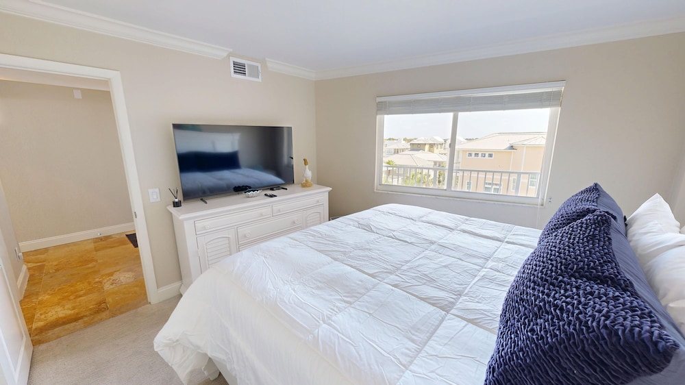 Mainsail 143 2 Bedroom Condo
