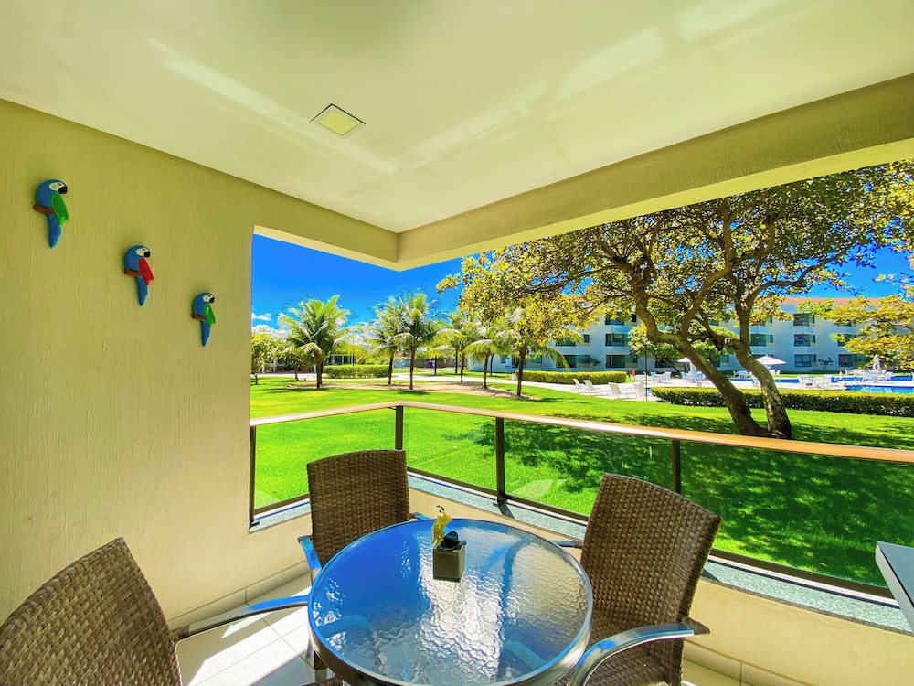 Flats no Carneiros Beach Resort