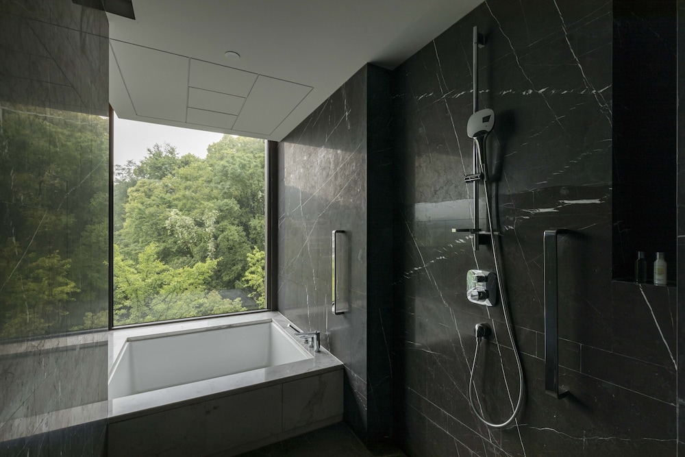Hilton Ningbo Dongqian Lake