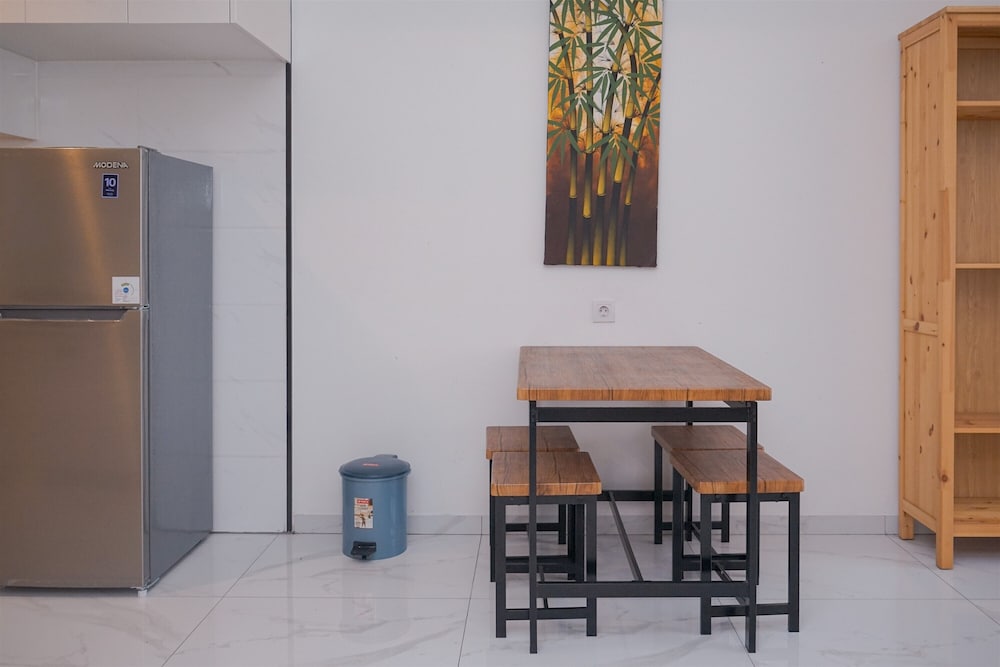 Simple Look 3Br Apartment Near Aeon Mall At Sky House Bsd