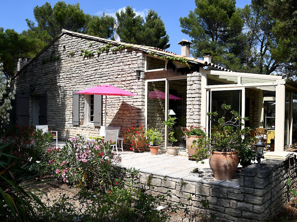 Les Chambres d'Adeline B&B