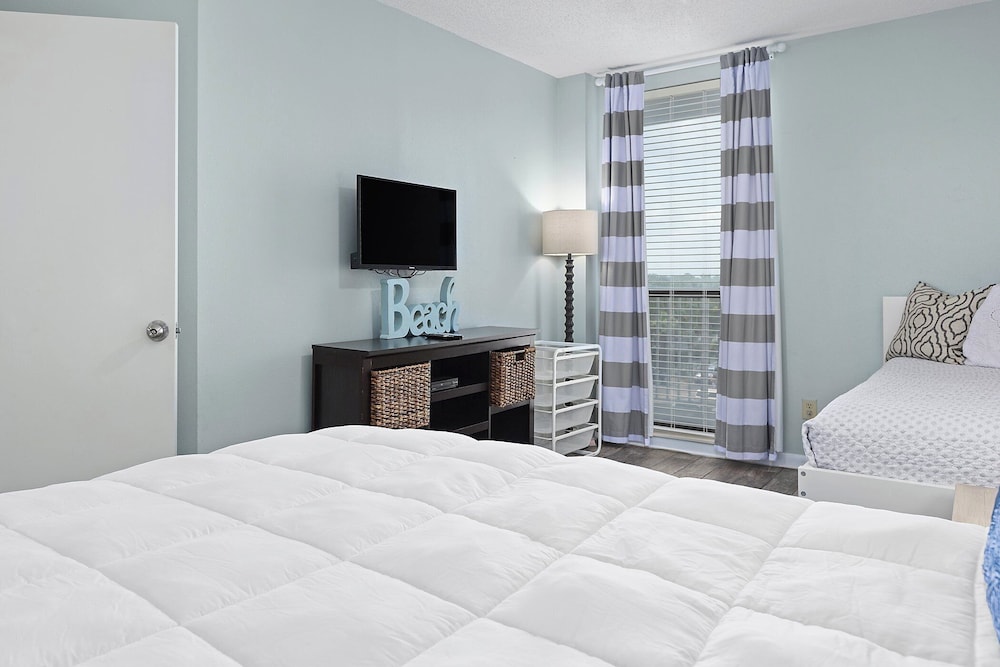 Windward Pointe by Southern Vacation Rentals