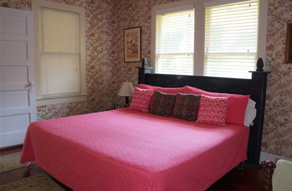 The Hideaway Natchez