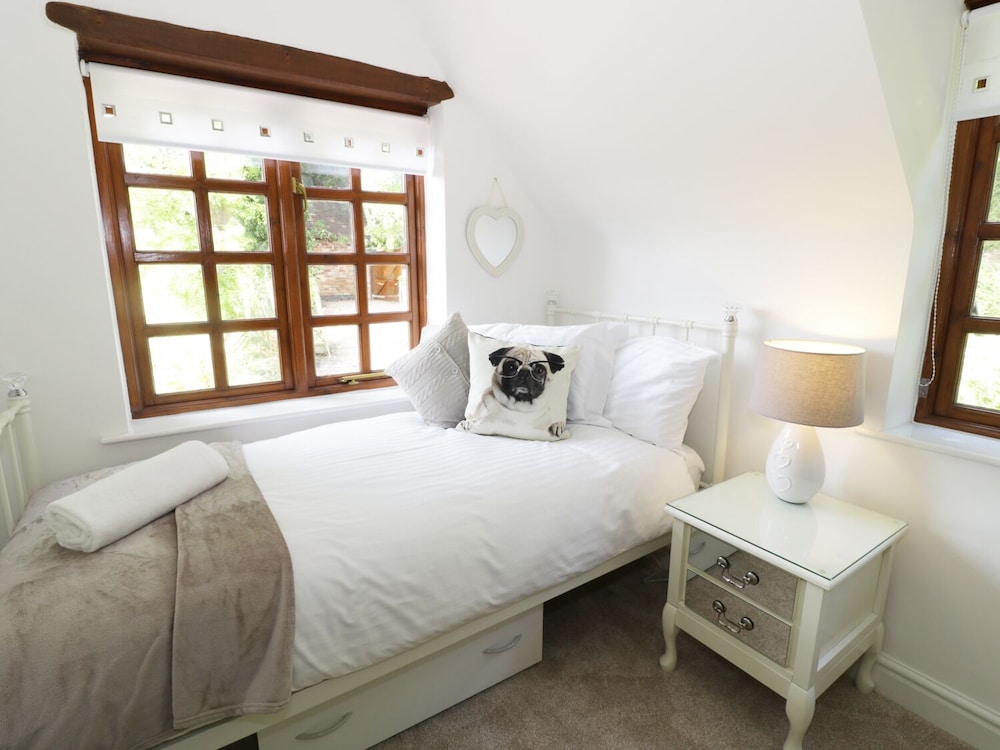 Hillview Cottage