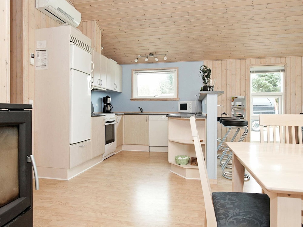 6 Person Holiday Home in Dannemare view 3