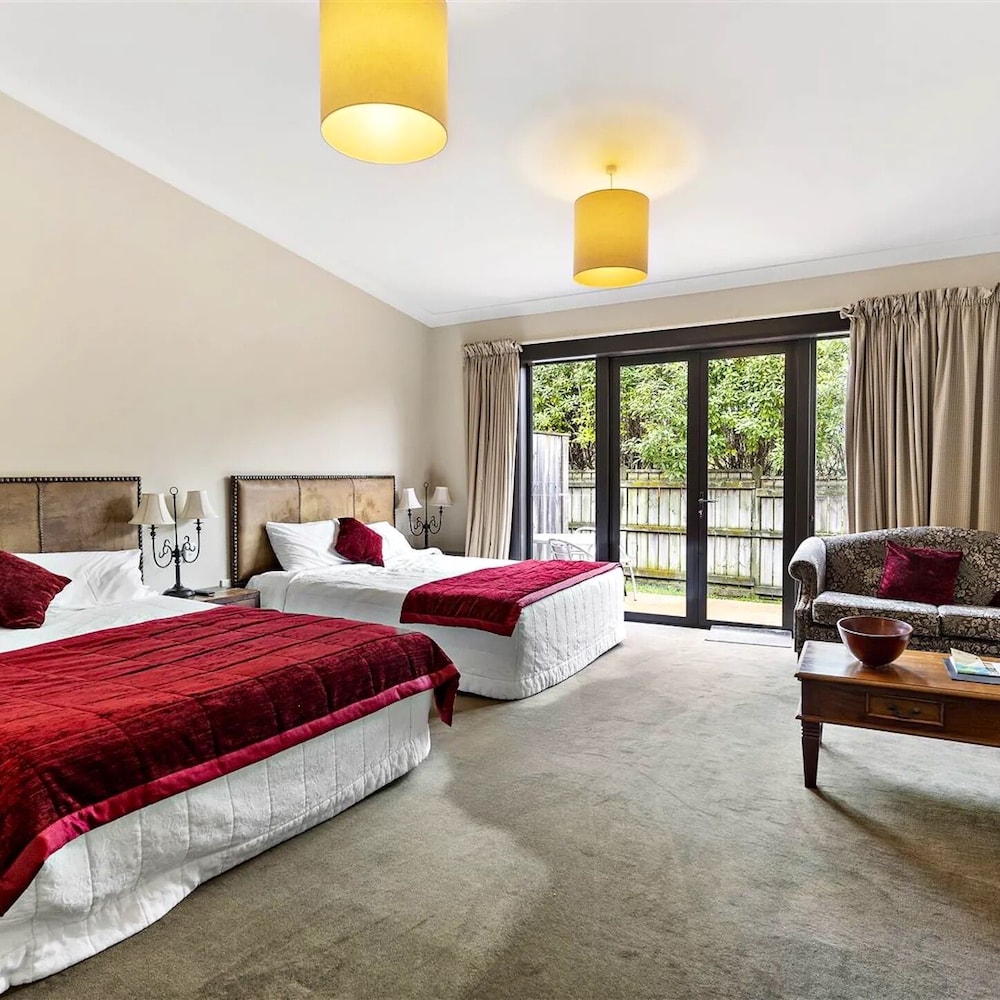 Gateway Motor Inn