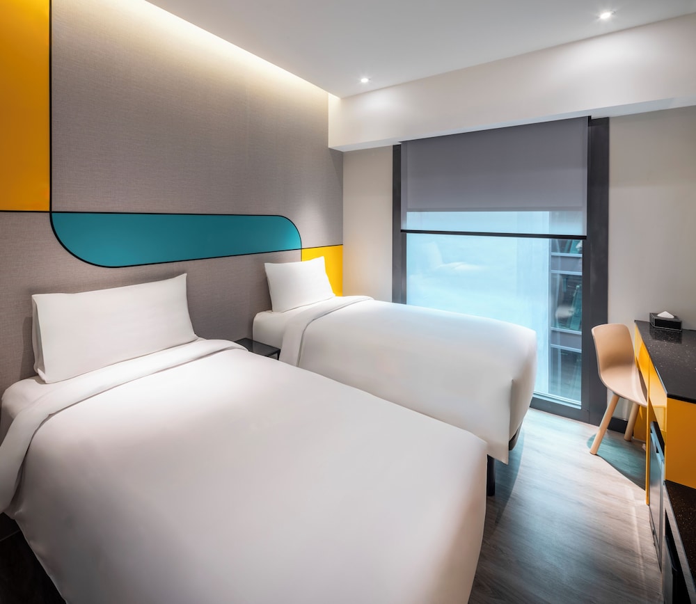 Hotel Mi Rochor 18