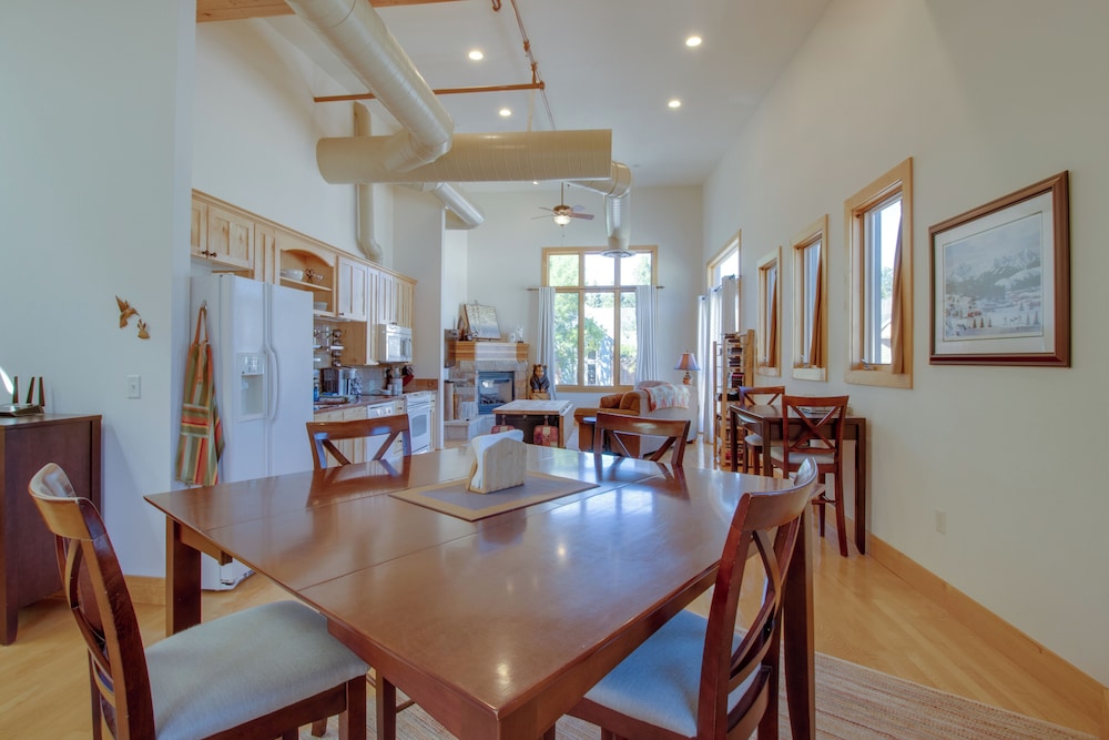 City 1BR Mtn-view Rocky Mountain National Park