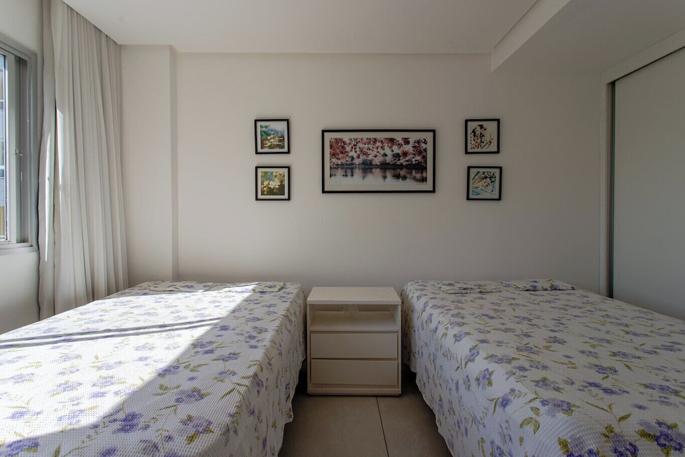 Apto Pet Friendly com 3 Su tes e Vista Para o Mar