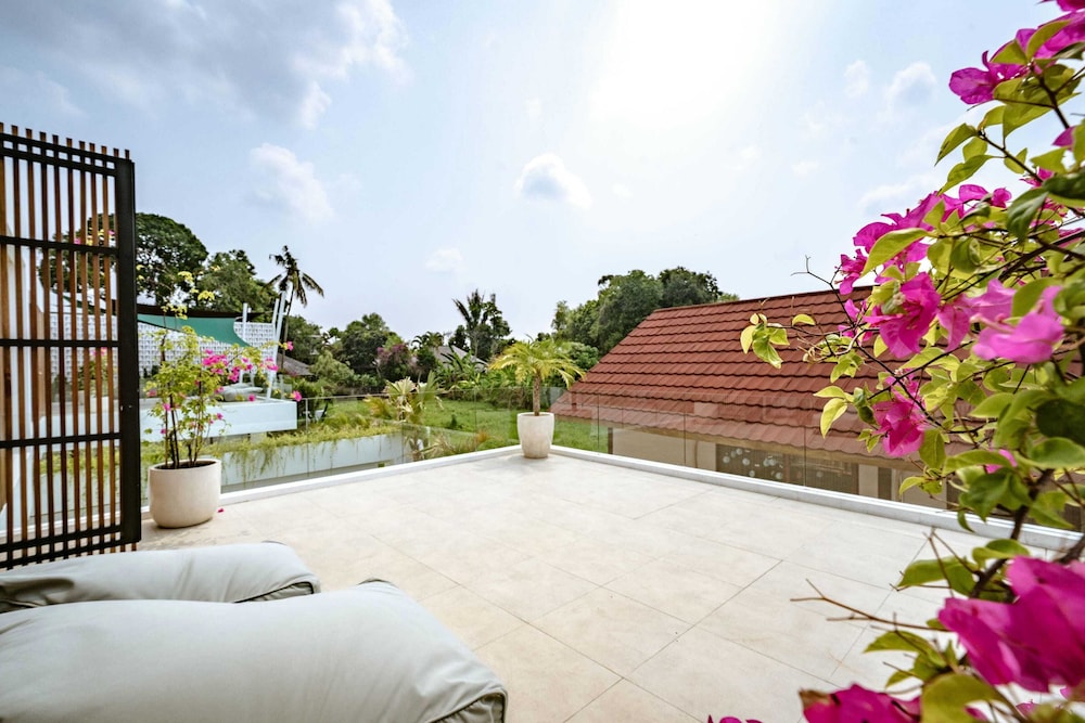 Loona Palm Villas Canggu