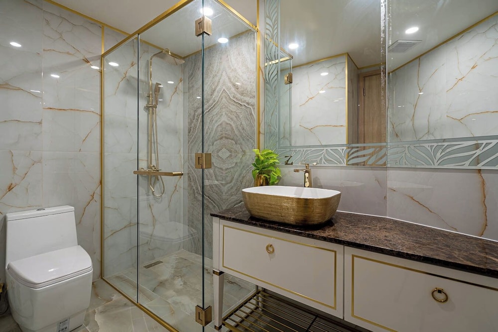 Private Swim Up Pool Apartment on Jomtien Beach Pattaya