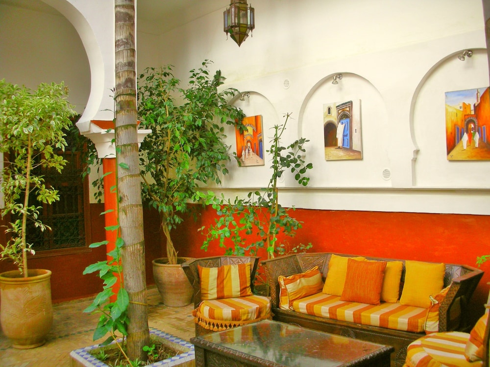 lounge
