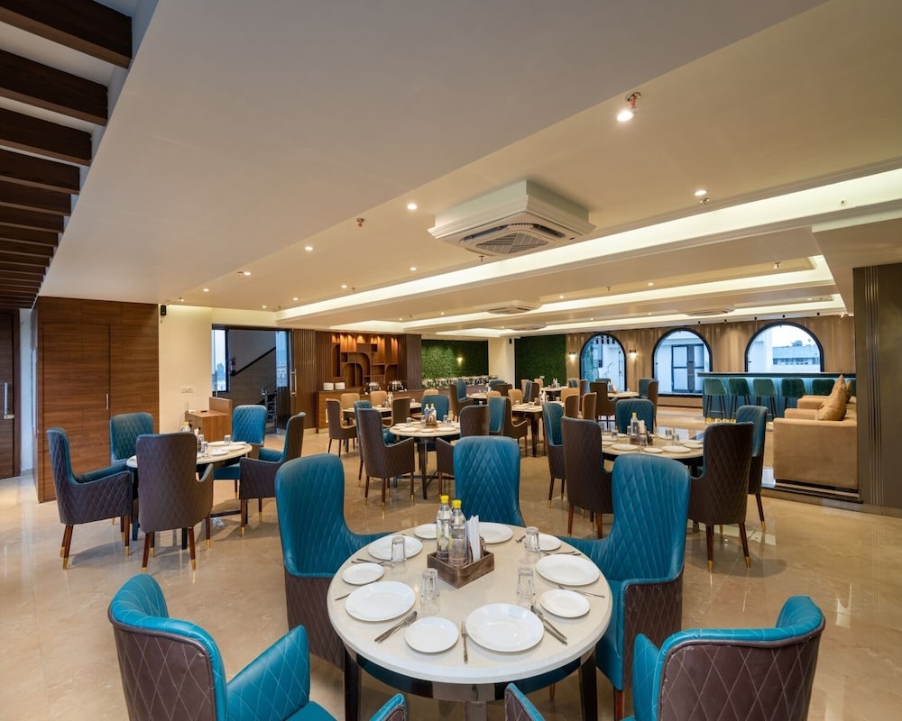 Grand Luxotica By DLS Hotels view 2